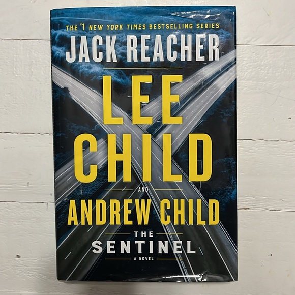 Jack Reacher Lee Child set of two hardcover books - Picture 2 of 6